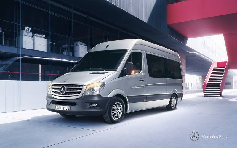 Фото автомобиля Mercedes-Benz Sprinter микроавтобус (2014)