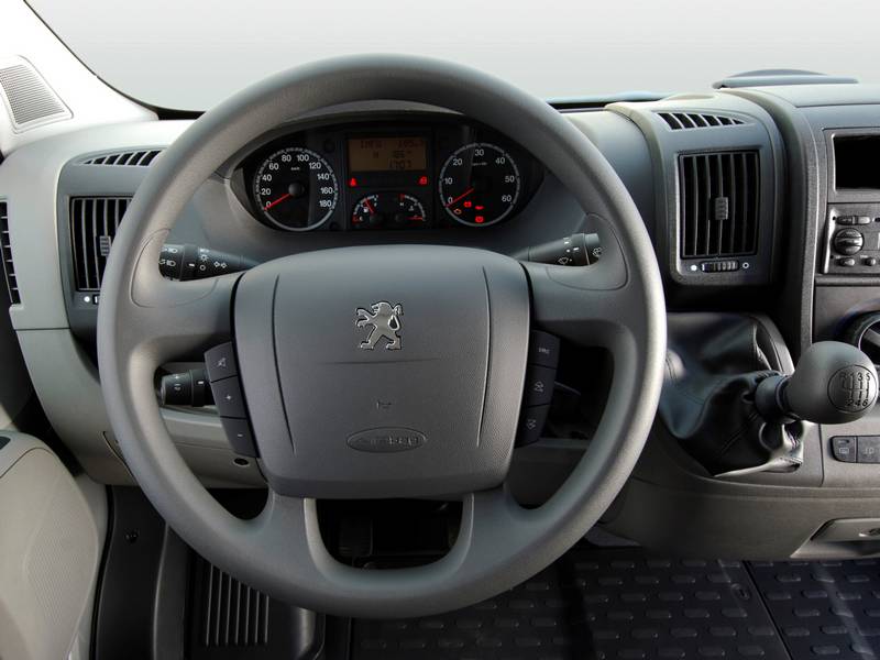 Фото автомобиля Peugeot Boxer Fourgon